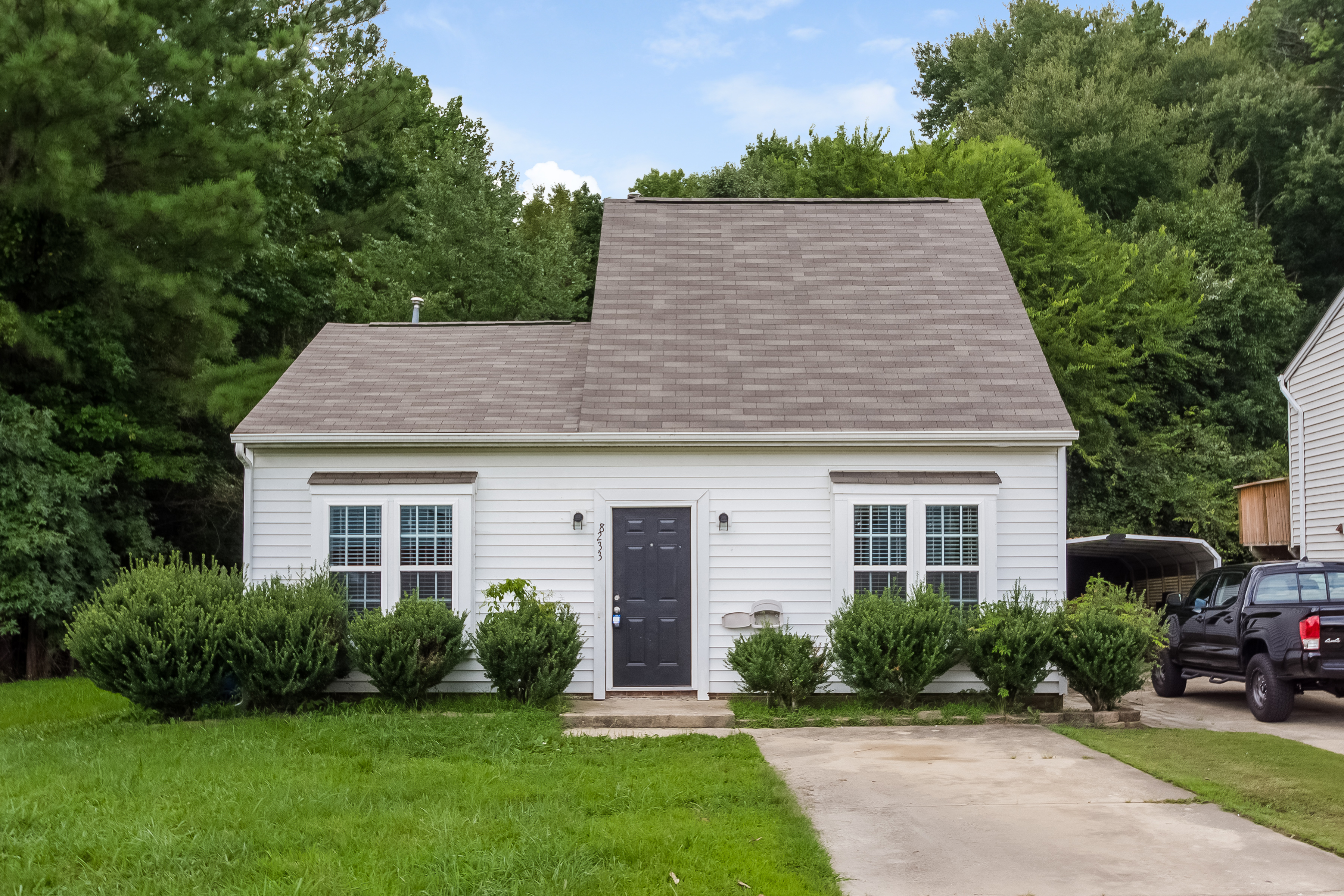 8233 Wynewood Ct Raleigh, NC 27616
